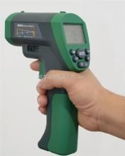 銷售手持?jǐn)?shù)字測溫儀